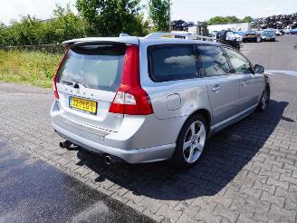 Sloopauto Volvo V-70 2.0 T 2011/2