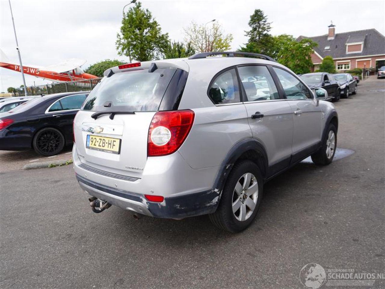 Chevrolet Captiva 2.4 4x2