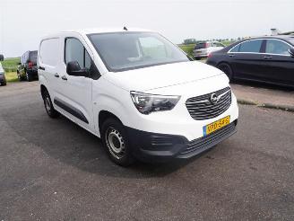 Opel Combo Cargo 1.2 benzine picture 4
