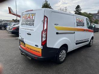 krockskadad bil bedrijf Ford Transit Custom 2.0 TDCi 2017/6
