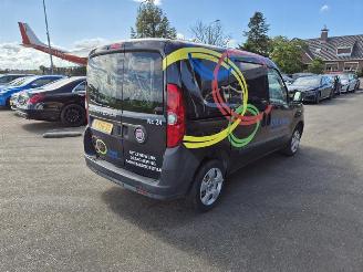 Schade bestelwagen Fiat Doblo 1.3 D Multijet (263.A.2000) 2010/9