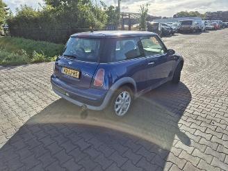 Sloopauto Mini Cooper 1.6 16V One (W10-B16A) 2003/2