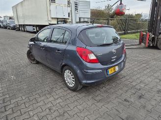 Opel Corsa 1.2 16V picture 2