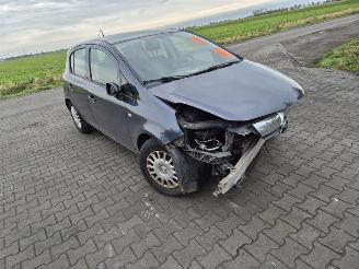 Opel Corsa 1.2 16V picture 4