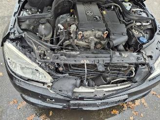 Mercedes C-klasse 180K picture 10