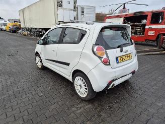 Chevrolet Spark 12 16v picture 2