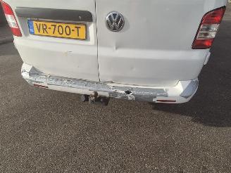 Volkswagen Transporter 2.0 TDi picture 7