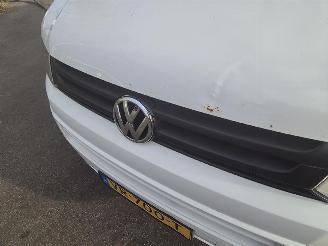 Volkswagen Transporter 2.0 TDi picture 10