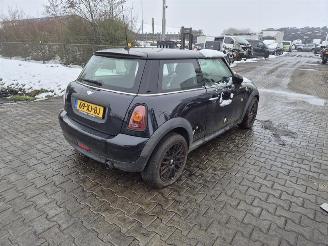 Uttjänta bilar auto Mini Mini ONE 1.4 16v 2007/6