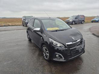 Peugeot 108 1.0 12v picture 4