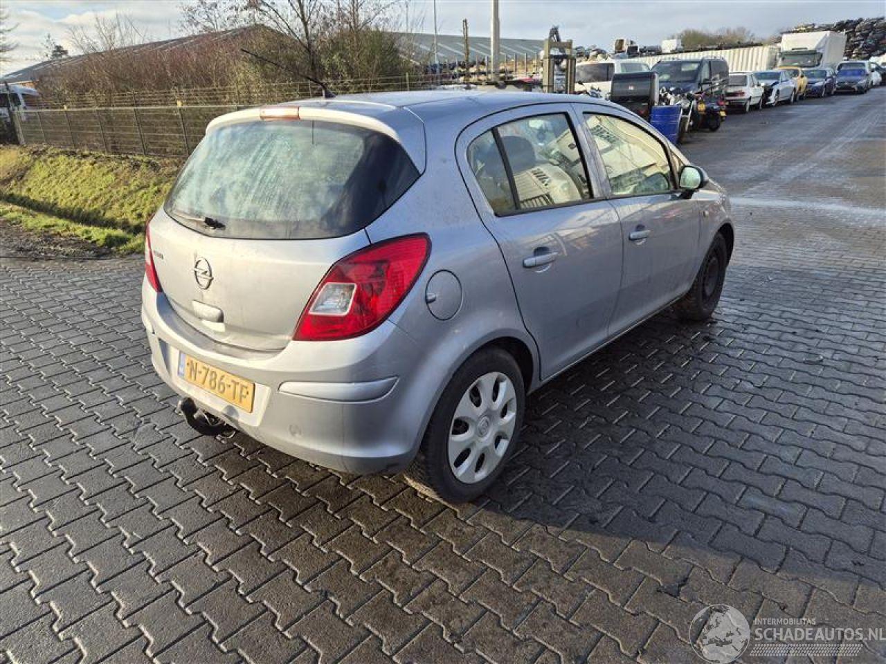 Opel Corsa 1.2 16v