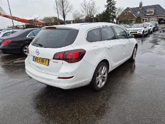  Opel Astra SPORTS TOURER 1.4 Turbo 2011/9