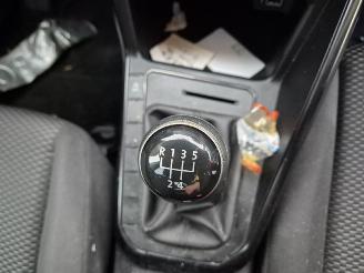 Volkswagen Polo 1.0 picture 7