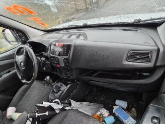 Opel Combo 1.3 CDTi picture 5