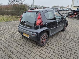 Uttjänta bilar auto Peugeot 107 1.0 12v 2014/4