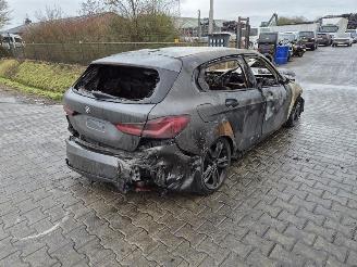 Salvage car BMW 1-serie 118i 2020/6