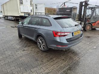 Skoda Superb combi 2.0 TSi picture 2