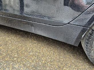 BMW 5-serie 525i Touring picture 5