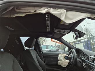 BMW 3-serie GT 330e picture 12