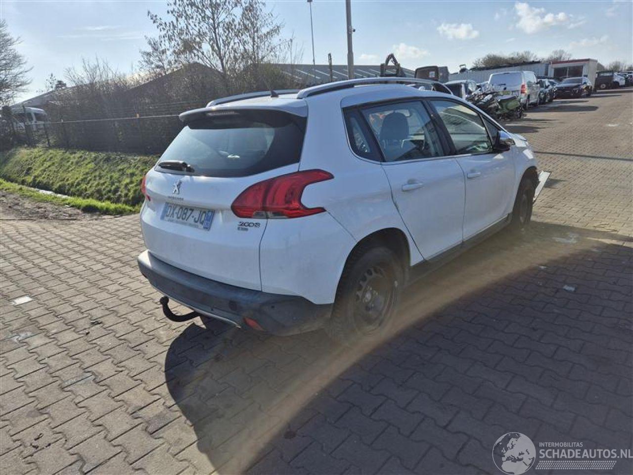 Peugeot 2008 1.2