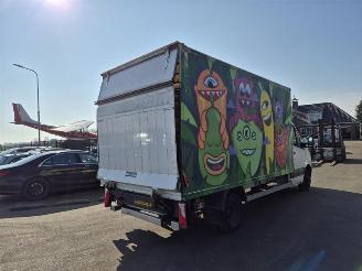 krockskadad bil bedrijf Volkswagen Crafter 2.5 TDi 2008/1