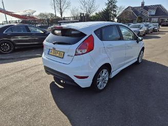 Schadeauto Ford Fiesta 1.0 EcoBoost 2014/9