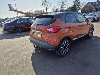 krockskadad bil auto Renault Captur 0.9  TCe 2014/5