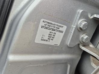 Peugeot 207 1.6 VTi picture 8