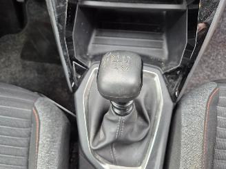 Peugeot 208 1.2 Vti picture 14