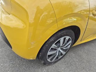 Peugeot 208 1.2 Vti picture 6