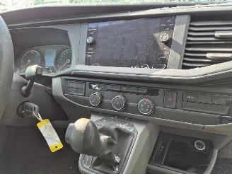 Volkswagen Transporter 2.0 TDi picture 9