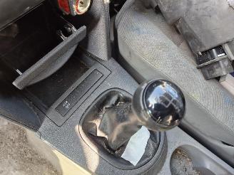 Volkswagen Caddy 1.9 TDi picture 8