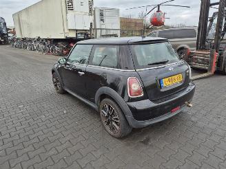 Mini One 1.6 16v picture 2