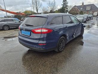 skadebil auto Ford Mondeo Wagon 2.0 TDCi 2016/1