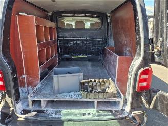 Volkswagen Transporter 2.0 TDi DC picture 10