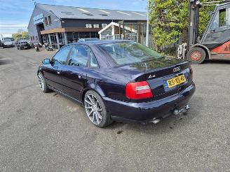 Audi A4 1.6 picture 2