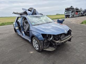 Skoda Fabia Combi 1.0 TSi picture 4