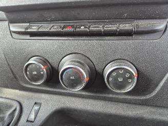 Opel Movano 2.3 CDTi BiTurbo picture 10