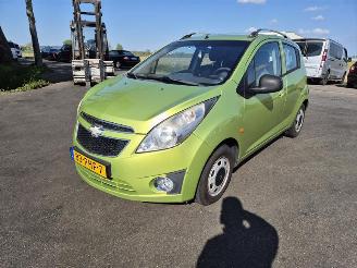 Chevrolet Spark 1.0 16v picture 3