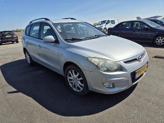 Hyundai I-30 Crosswagon 1.4 picture 4