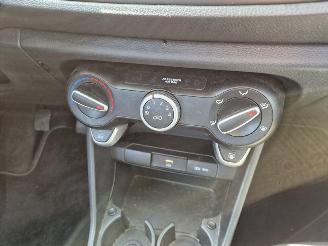 Kia Picanto 1.0 12v picture 8