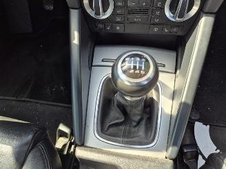 Audi A3 Cabrio 2.0 TDi picture 8