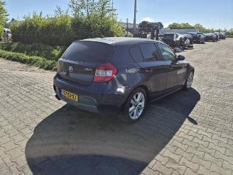 Vrakbiler auto BMW 1-serie 120i 2006/1
