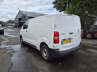 Peugeot Expert 2.0 BlueHDi picture 2
