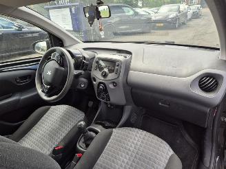 Peugeot 108 1.0 12v VVT picture 7