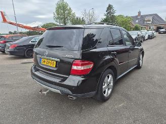 skadebil auto Mercedes ML 350 4 Matic 2008/2