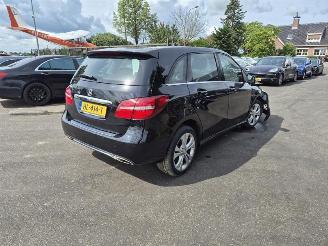  Mercedes B-klasse 180 2015/11