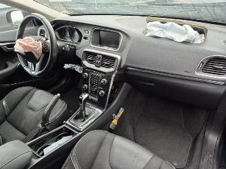 Volvo V-40 D2 picture 8