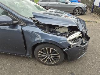 Volvo V-40 D2 picture 5