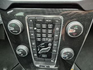 Volvo V-40 D2 picture 9